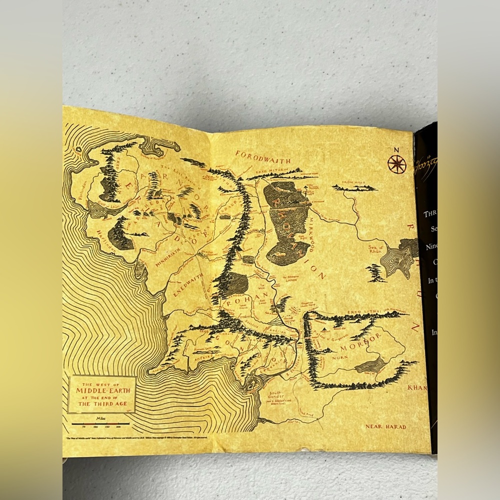 The Lord of the Rings by JRR Tolkien - Picture 4 of 9